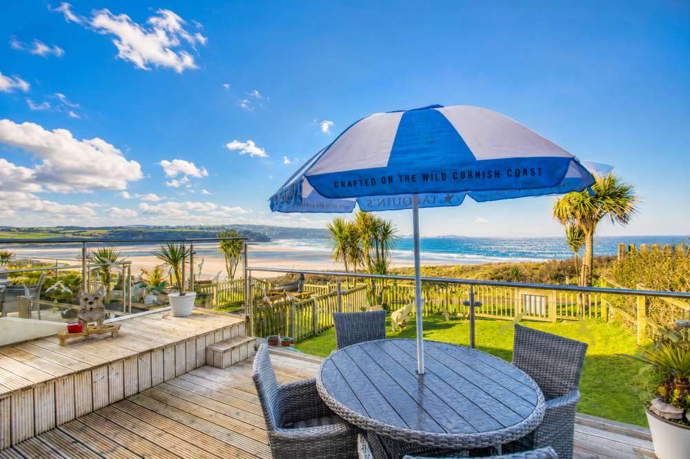 Ways to Cope with the Hot Weather in Cornwall